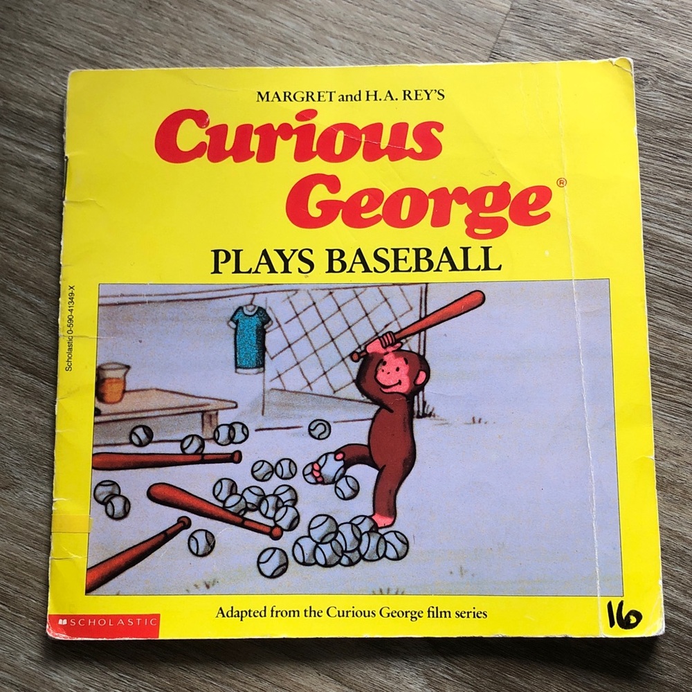 ❤️$3 Curious George Plays Baseball 1986 Book
